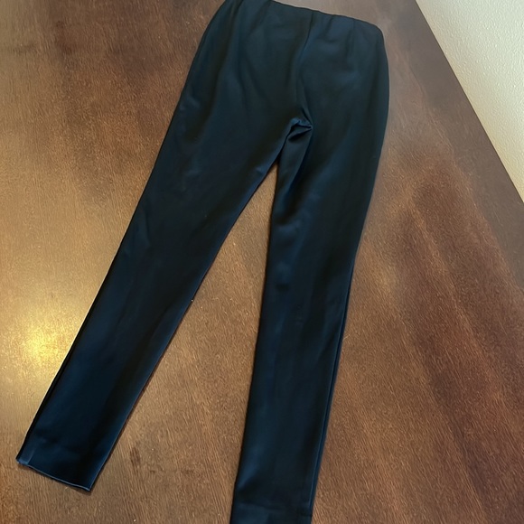 Super comfortable Ponte Leggings - Picture 2 of 6